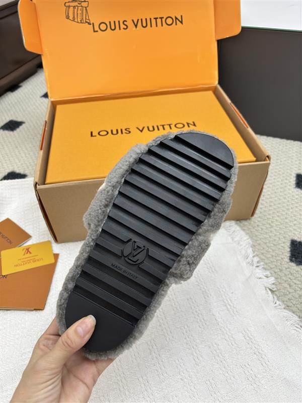 20251128184533558 280